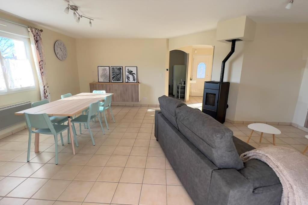 Maison Avec Veranda - Gite De L'Arbrisseau Rethel Buitenkant foto